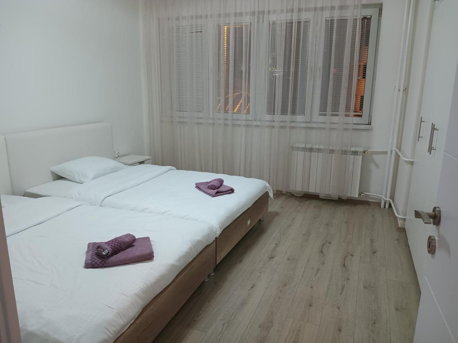 Premium Square Apartment Скоп'є Екстер'єр фото