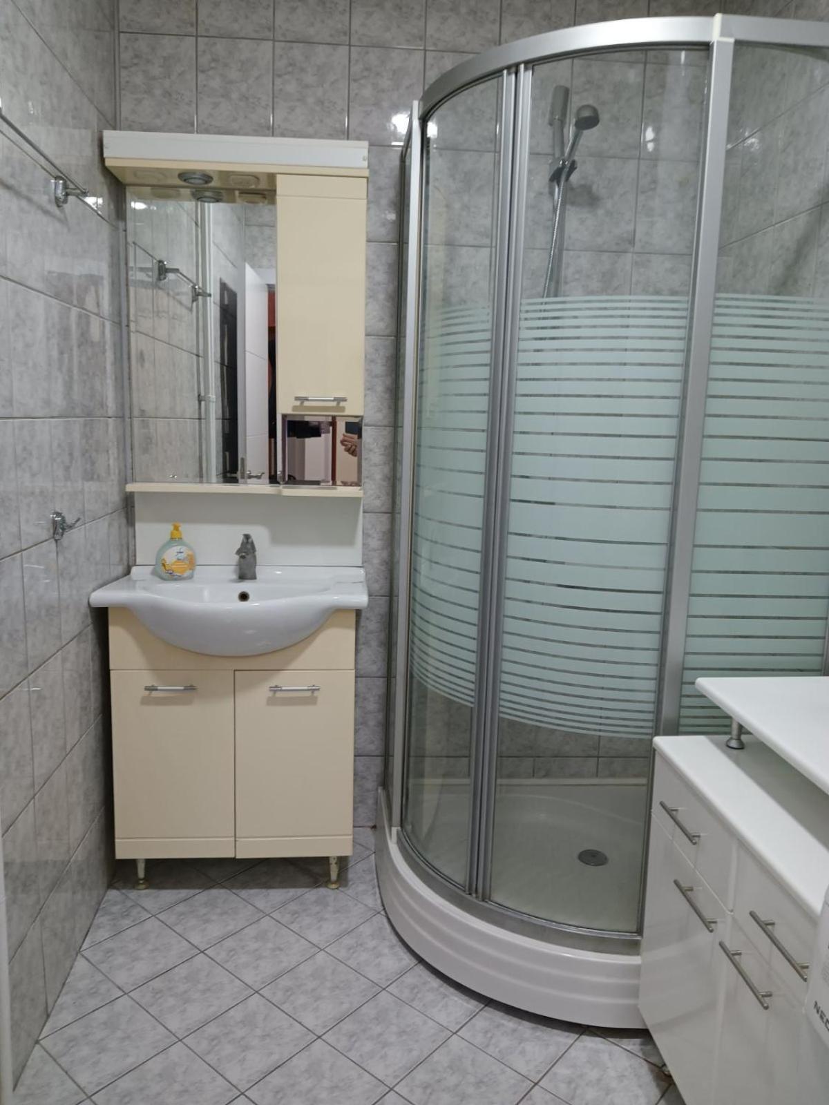 Premium Square Apartment Скоп'є Екстер'єр фото