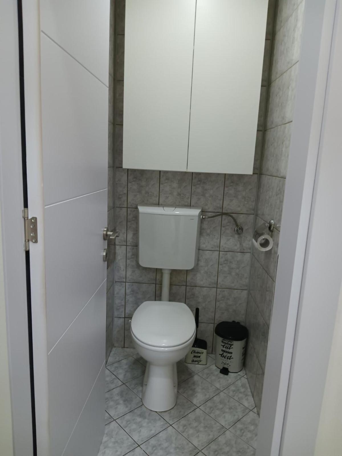Premium Square Apartment Скоп'є Екстер'єр фото